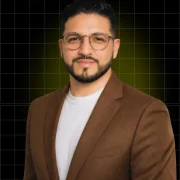 Raúl Uribe, Fundador Umaan